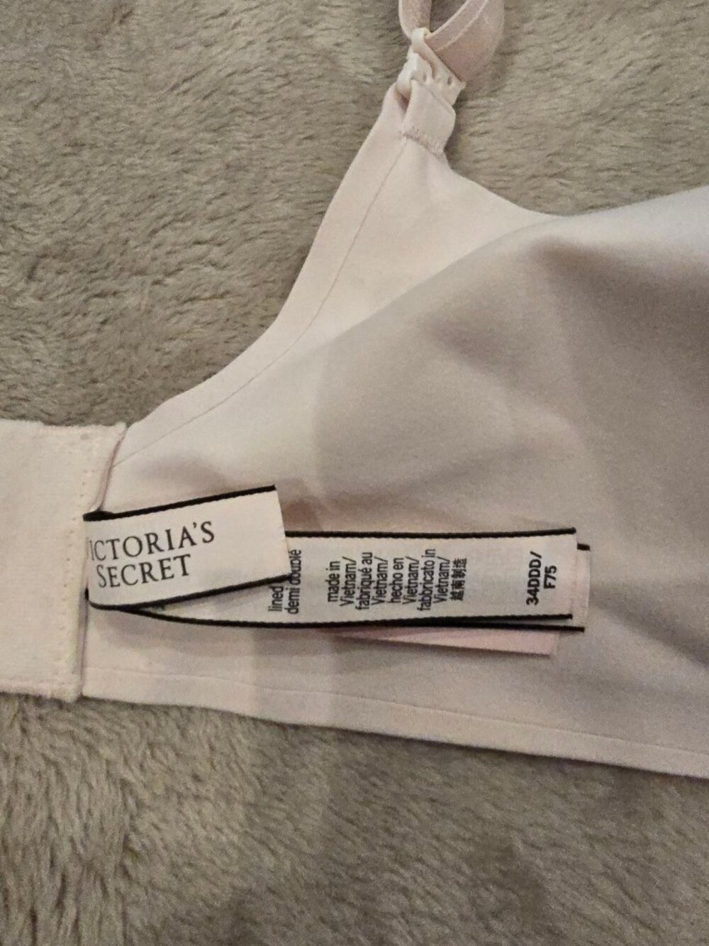 Victoria's Secret Body by Victoria Lightly Lined Smooth Demi Bra - Pink 34DDD / - Picture 6 of 8
